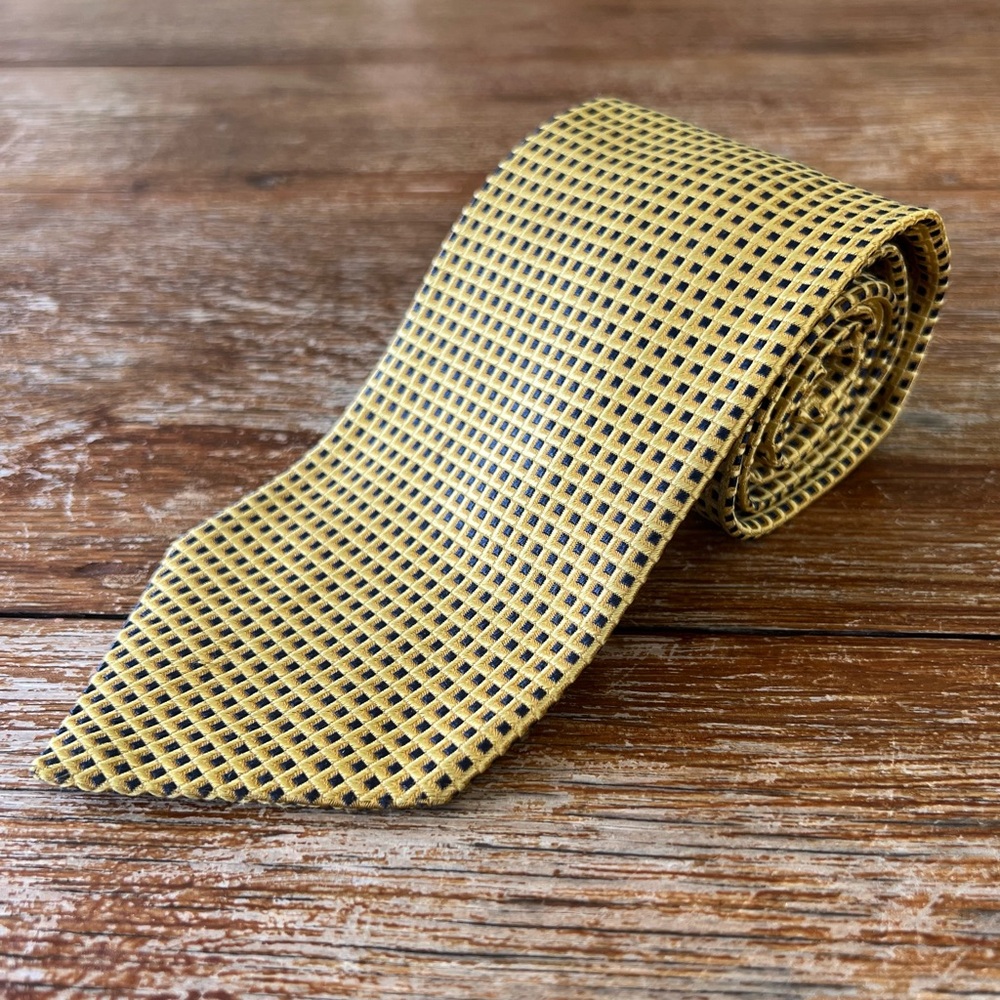 Brooks Brothers Basics Pure Silk Tie Gold Navy Boxes Made in USA 3.5” x 60”